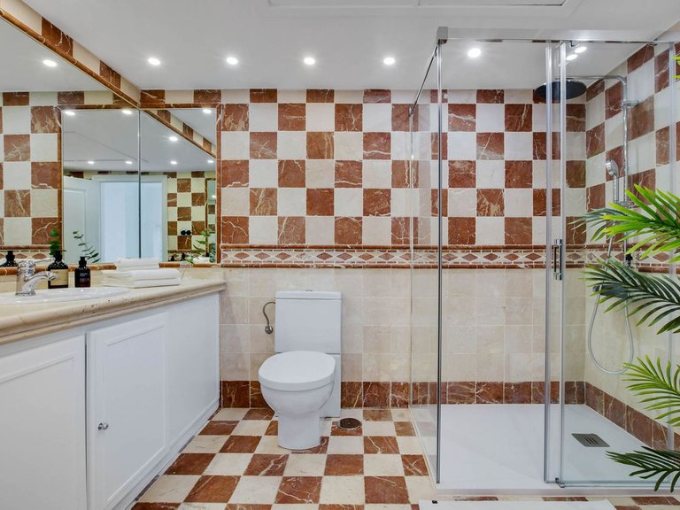 Town House for Sale in Marbella, Malaga 15