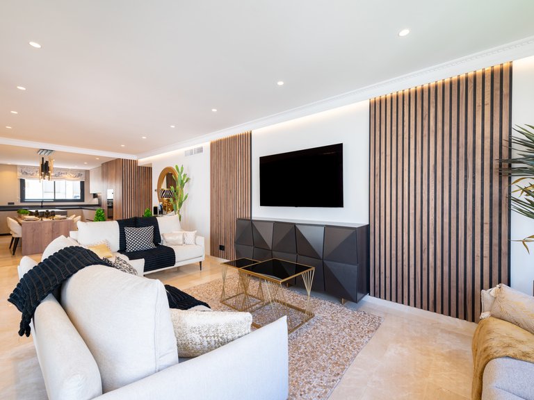 Penthouse for Sale in Marbella, Malaga 2