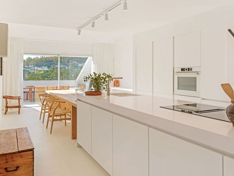 Apartment for Sale in Marbella, Malaga 1