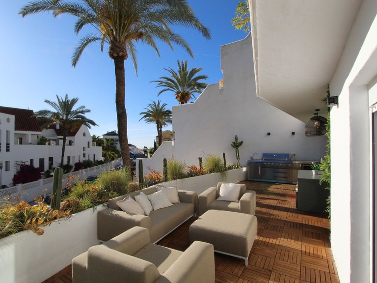 Apartment for Sale in Marbella, Malaga 2