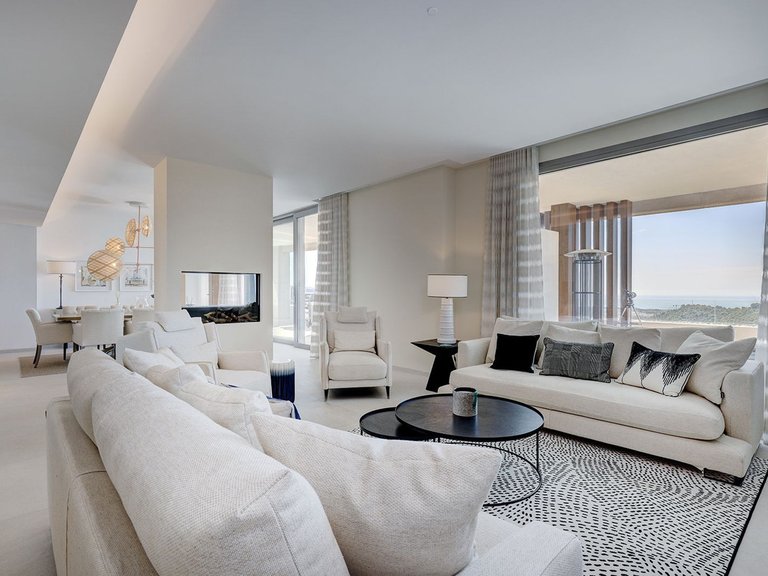 Apartment for Sale in Benahavis, Malaga 1