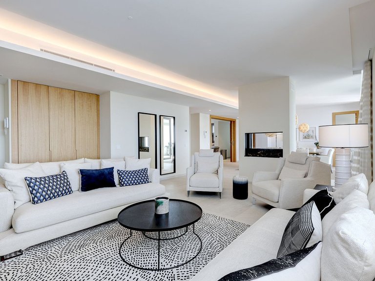 Apartment for Sale in Benahavis, Malaga 4