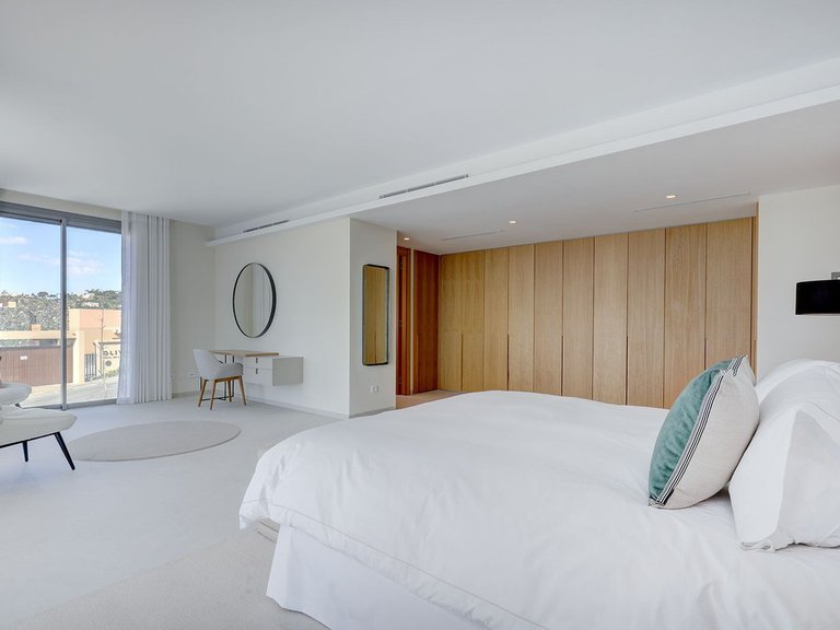 Apartment for Sale in Benahavis, Malaga 20