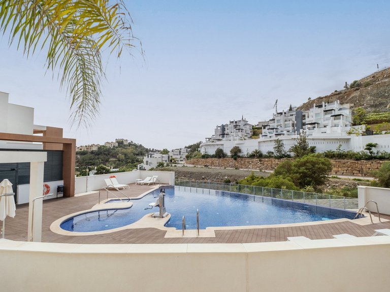 Apartment for Sale in Benahavis, Malaga 17