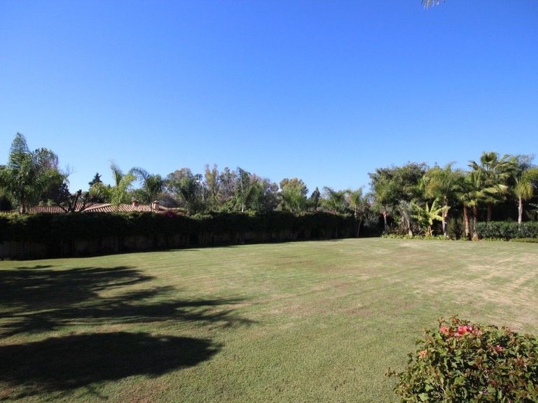 Chalet Independiente en Guadalmina Baja 5