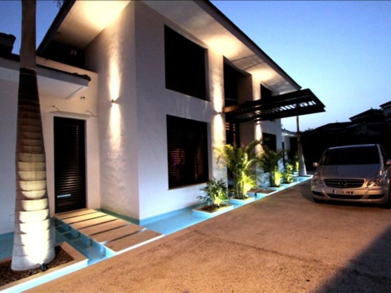 Chalet Independiente en Guadalmina Baja 6