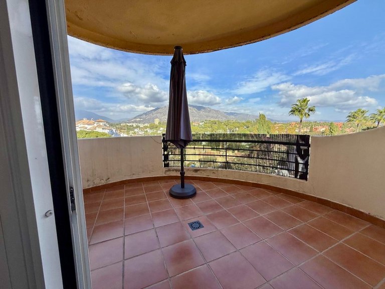 Apartment for Sale in Nueva Andalucia Malaga 8