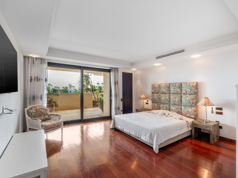 Apartment for Sale in Marbella - Puerto Banus Malaga 7