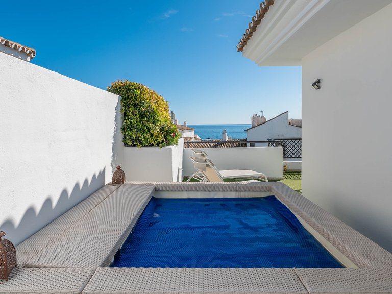 Apartment for Sale in Marbella - Puerto Banus Malaga 17