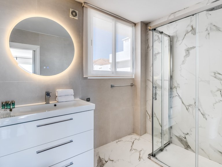 Apartment for Sale in Marbella - Puerto Banus Malaga 6