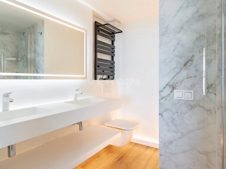 Apartment for Sale in Marbella Este Malaga 8