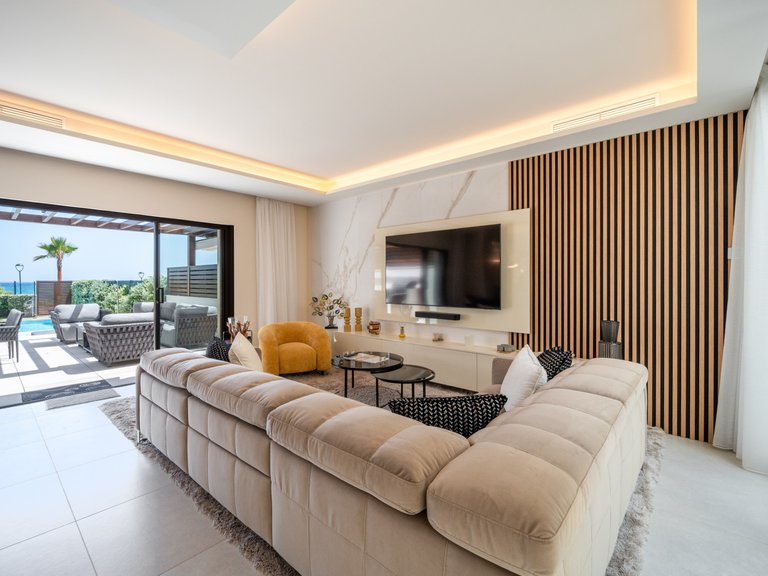 Town House for Sale in Estepona Malaga 2