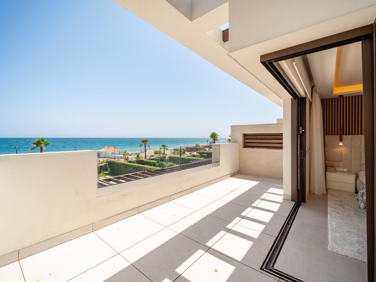 Town House for Sale in Estepona Malaga 10