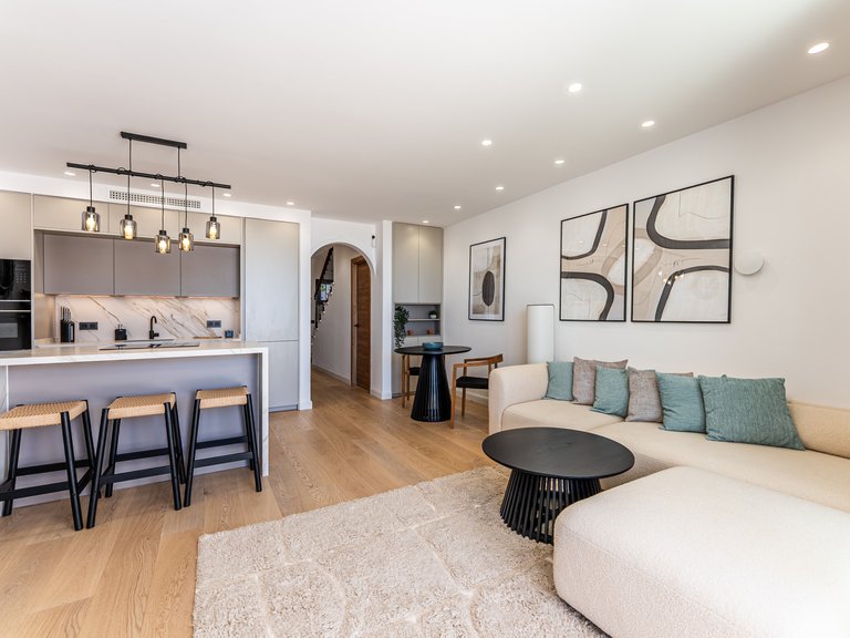 Town House for Sale in Benahavis Malaga 11