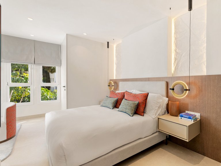 Apartment for Sale in Marbella Este Malaga 17