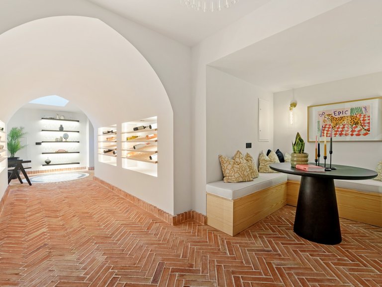 Villa for Sale in Nueva Andalucia Malaga 32