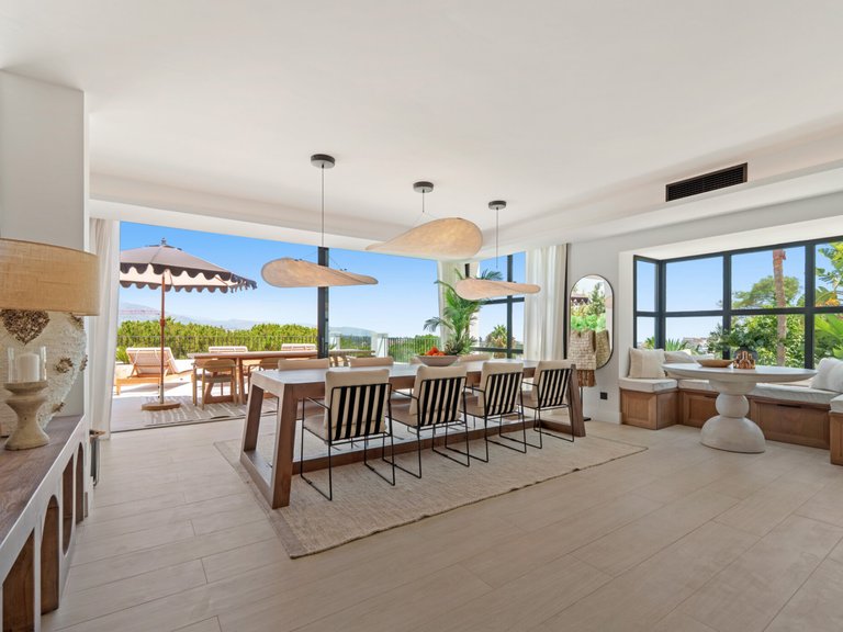 Villa for Sale in Nueva Andalucia Malaga 13