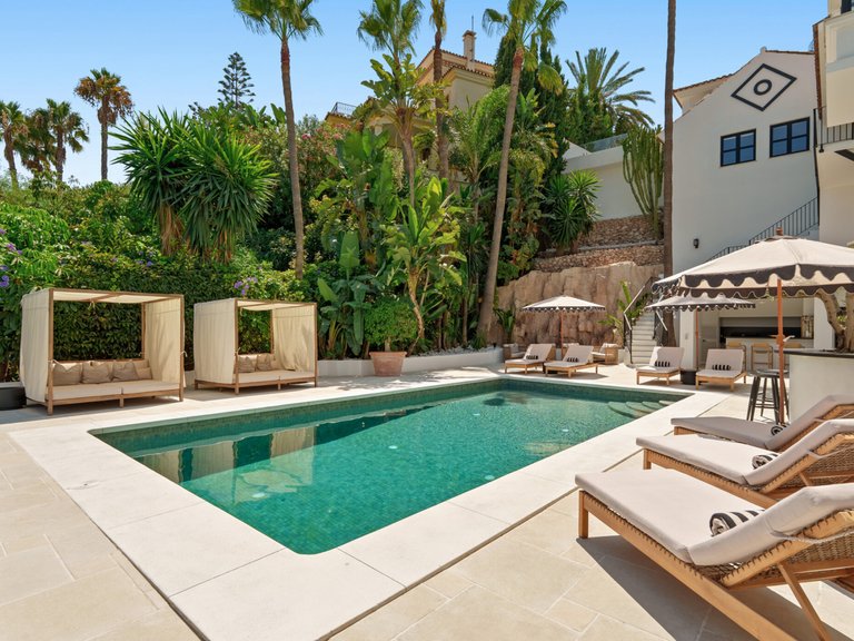 Villa for Sale in Nueva Andalucia Malaga 6