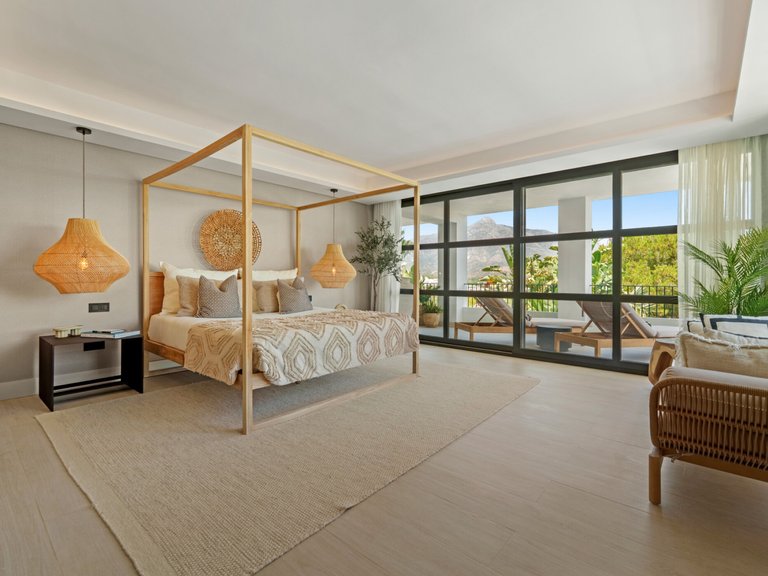 Villa for Sale in Nueva Andalucia Malaga 19