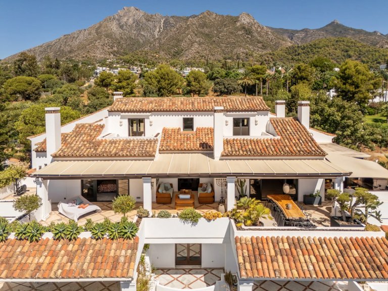 Town House for Sale in Marbella Golden Mile Malaga 29