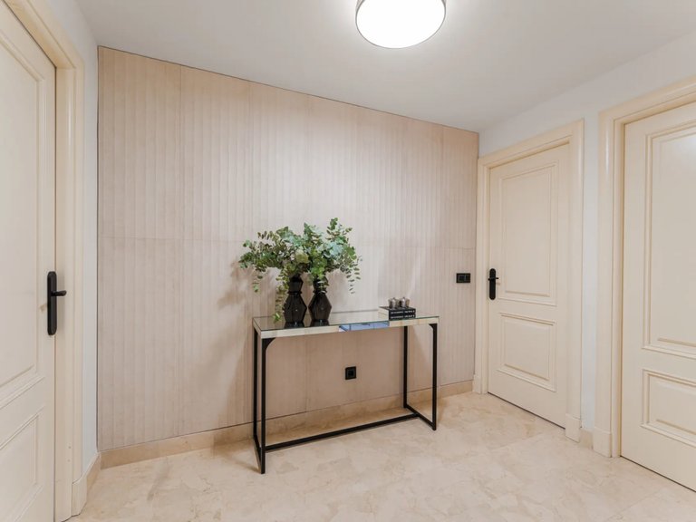 Apartment for Sale in Marbella Golden Mile Malaga 8