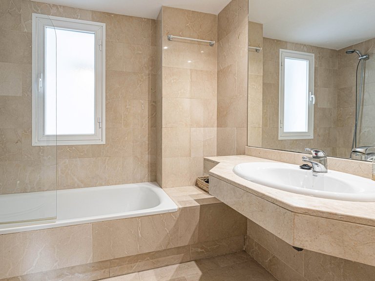 Town House for Rent in Marbella - Puerto Banus Malaga 37