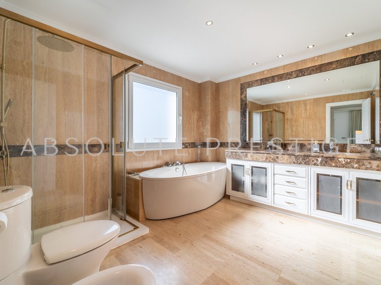 Apartment for Sale in Marbella - Puerto Banus Malaga 36