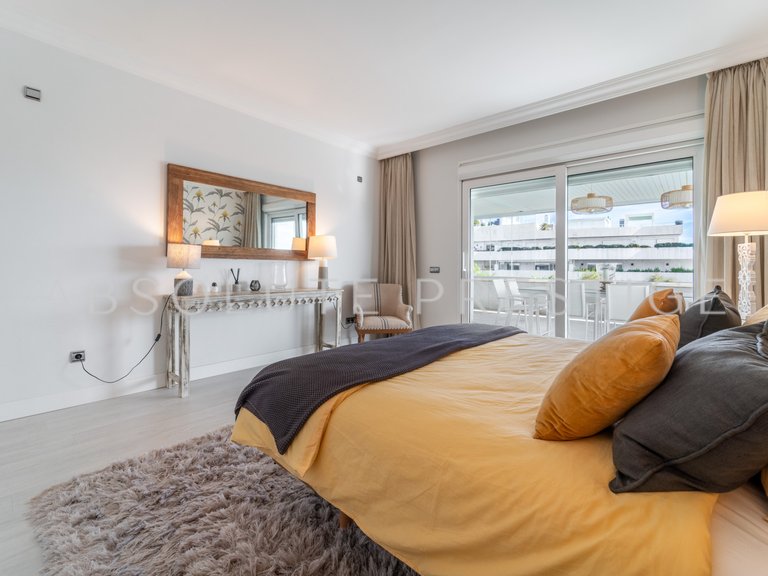 Apartment for Sale in Marbella - Puerto Banus Malaga 35