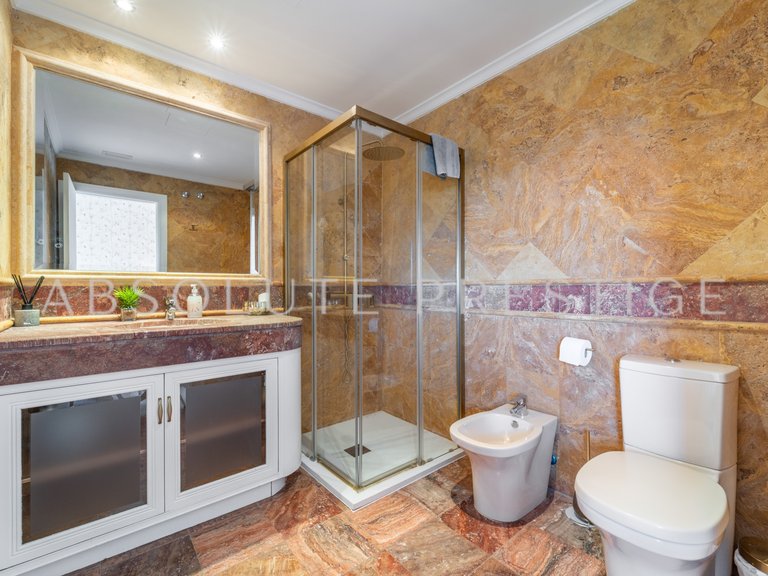 Apartment for Sale in Marbella - Puerto Banus Malaga 39