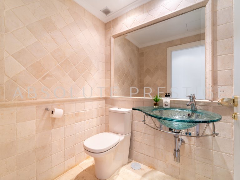 Apartment for Sale in Marbella - Puerto Banus Malaga 28