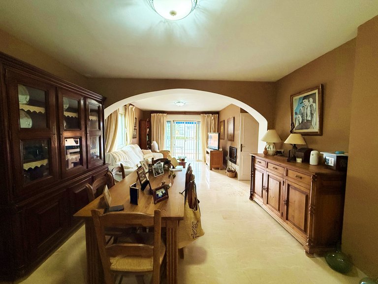 Apartment for Sale in Nueva Andalucia Malaga 2