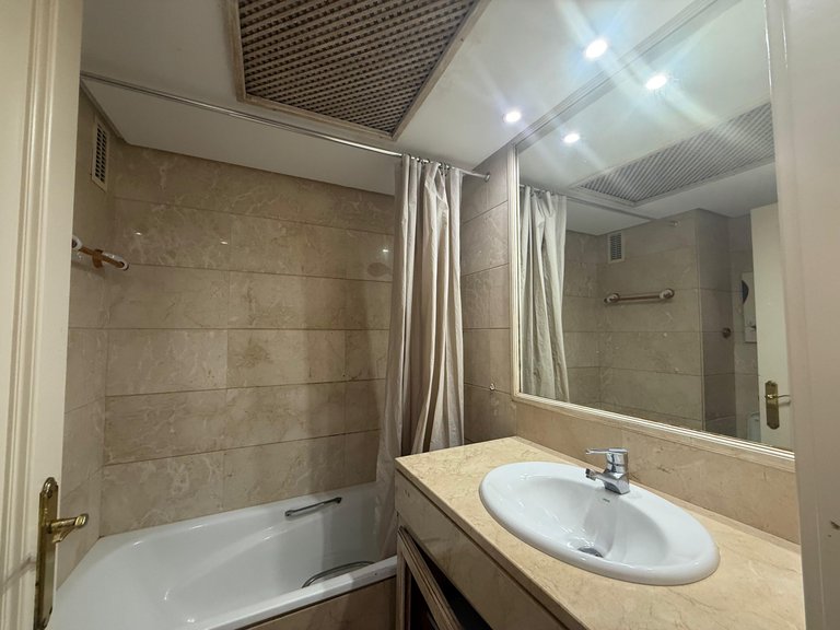 Apartment for Sale in Marbella - Puerto Banus Malaga 7