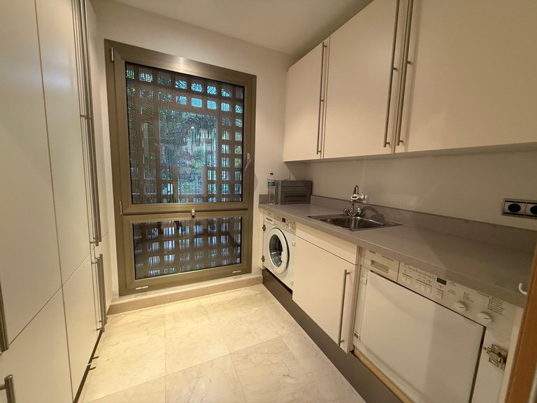 Apartment for Rent in Marbella Golden Mile Malaga 7
