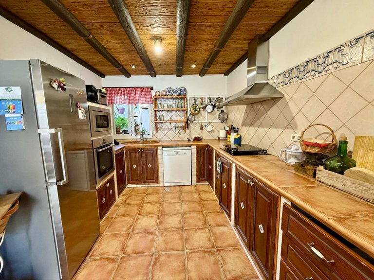 Town House for Sale in Nueva Andalucia Malaga 4
