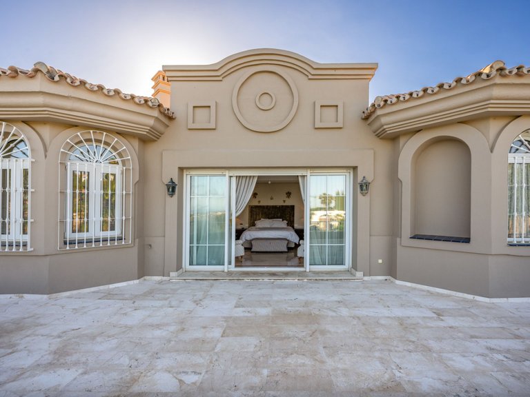 Villa for Sale in Nueva Andalucia Malaga 22