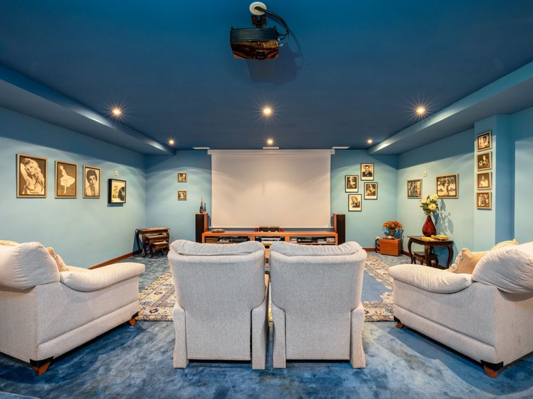 Villa for Sale in Nueva Andalucia Malaga 25