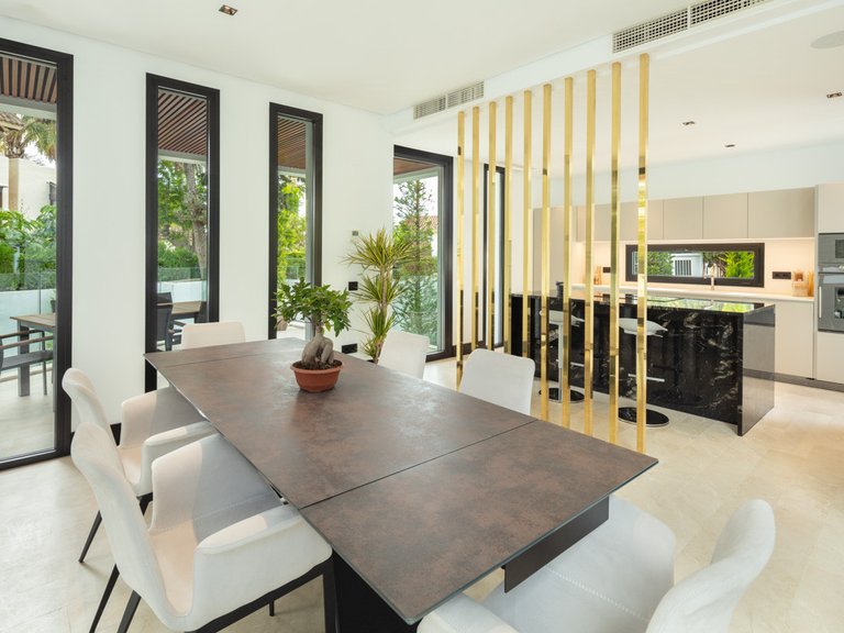 Villa for Sale in Marbella Golden Mile Malaga 22