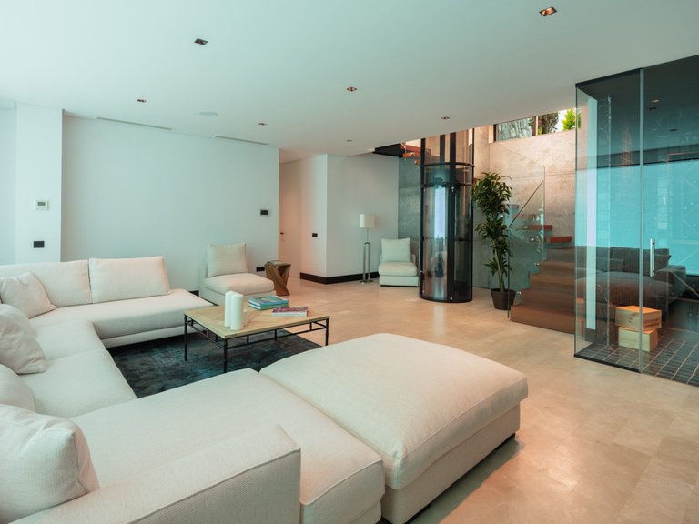 Villa for Sale in Marbella Golden Mile Malaga 7