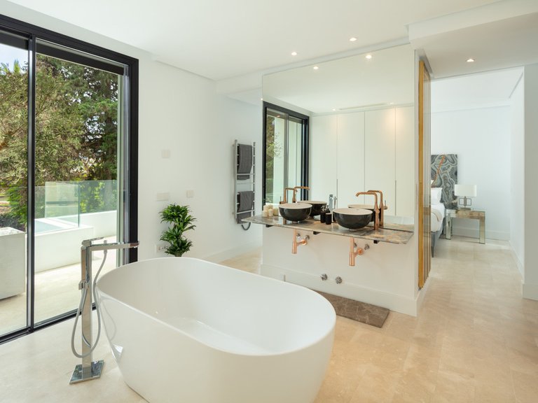 Villa for Sale in Marbella Golden Mile Malaga 23