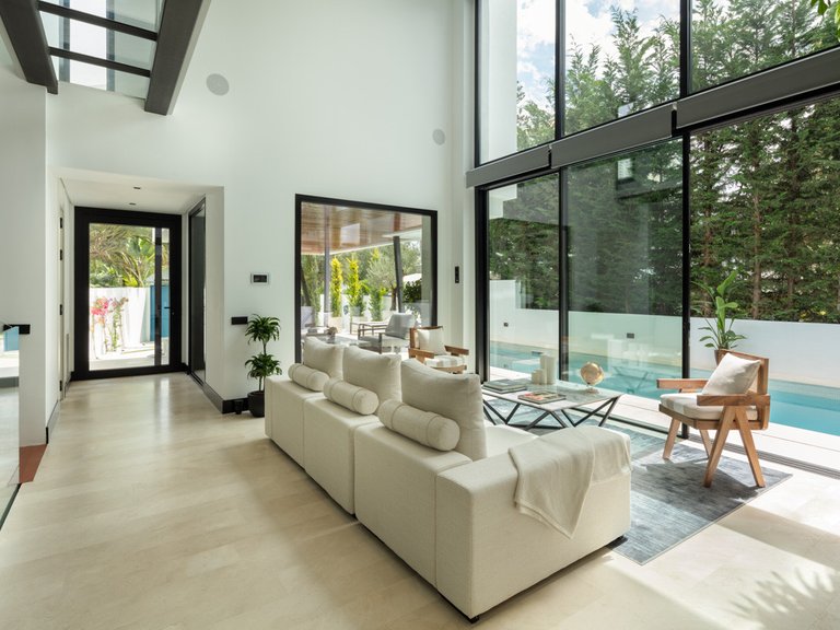 Villa for Sale in Marbella Golden Mile Malaga 3