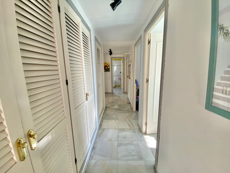 Apartment for Sale in Marbella Golden Mile Malaga 11