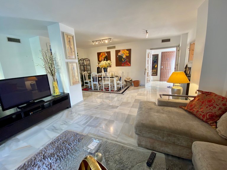 Apartment for Sale in Marbella Golden Mile Malaga 22