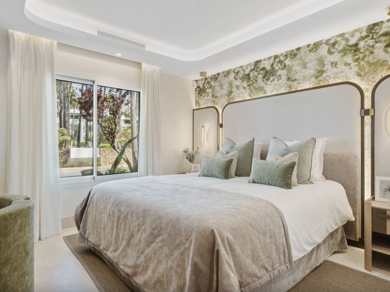 Apartment for Sale in Marbella Golden Mile Malaga 18