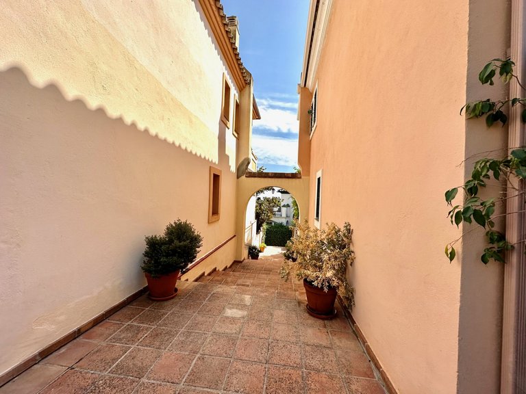 Town House for Sale in Marbella Golden Mile Malaga 37