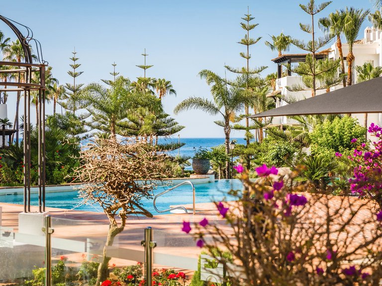 Apartment for Sale in Marbella Golden Mile Malaga 16