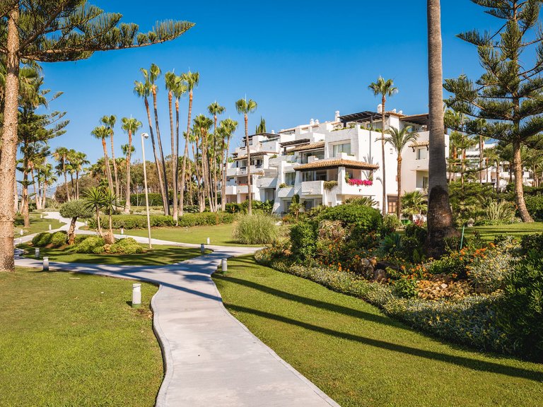 Apartment for Sale in Marbella Golden Mile Malaga 19