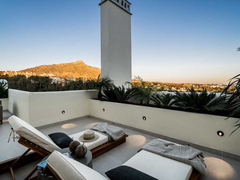 Town House for Sale in Nueva Andalucia Malaga 21