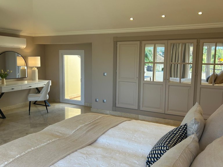 Town House for Sale in Nueva Andalucia Malaga 38