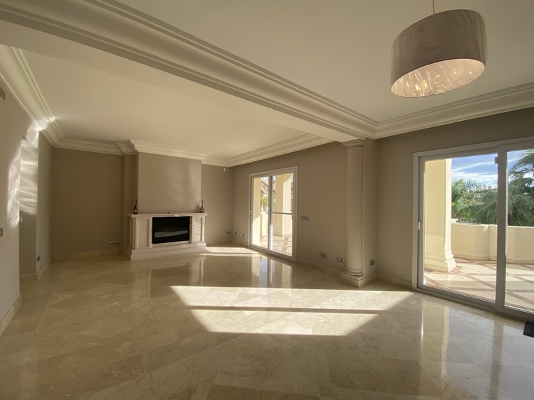Town House for Sale in Nueva Andalucia Malaga 3