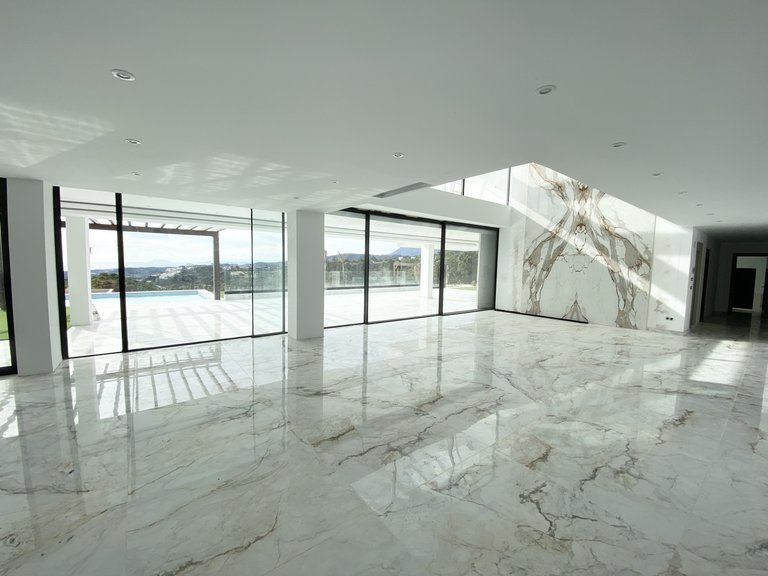 Villa for Sale in Benahavis Malaga 2